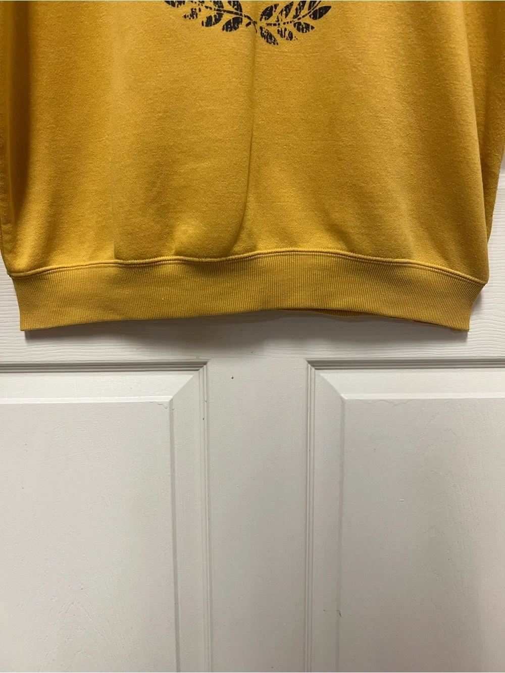 Yale University Men's Mustard Crewneck Sweatshirt